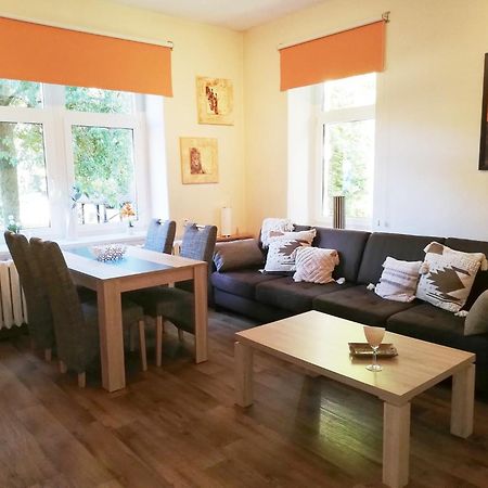 Ferienwohnung Und Pension "Zur Aue" Konigsbruck Buitenkant foto