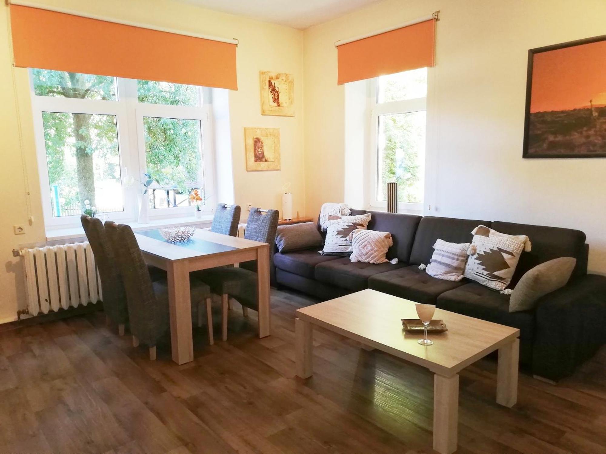 Ferienwohnung Und Pension "Zur Aue" Konigsbruck Buitenkant foto
