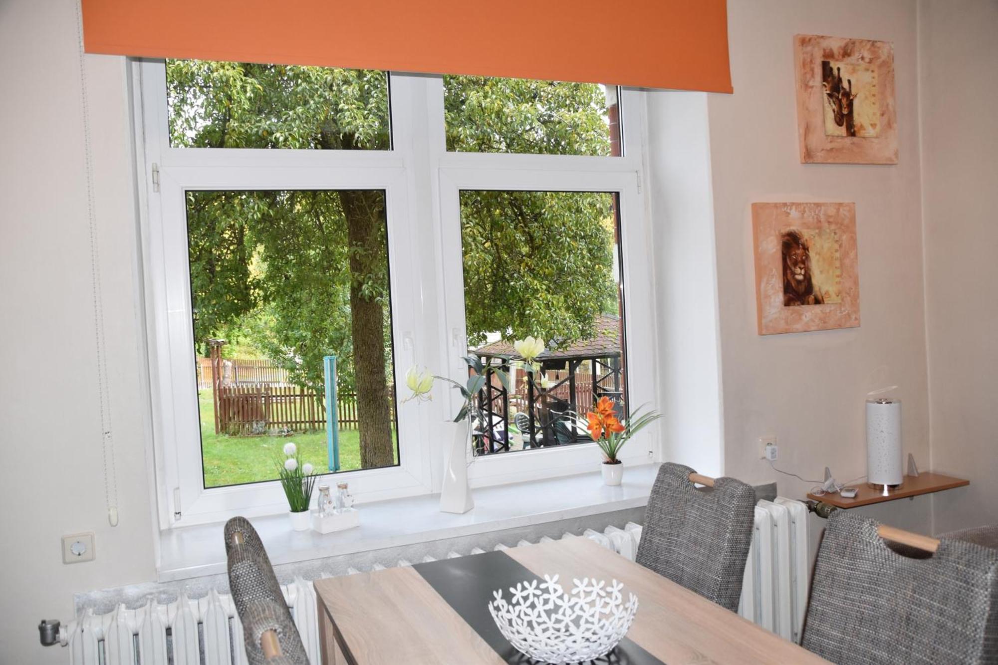 Ferienwohnung Und Pension "Zur Aue" Konigsbruck Buitenkant foto
