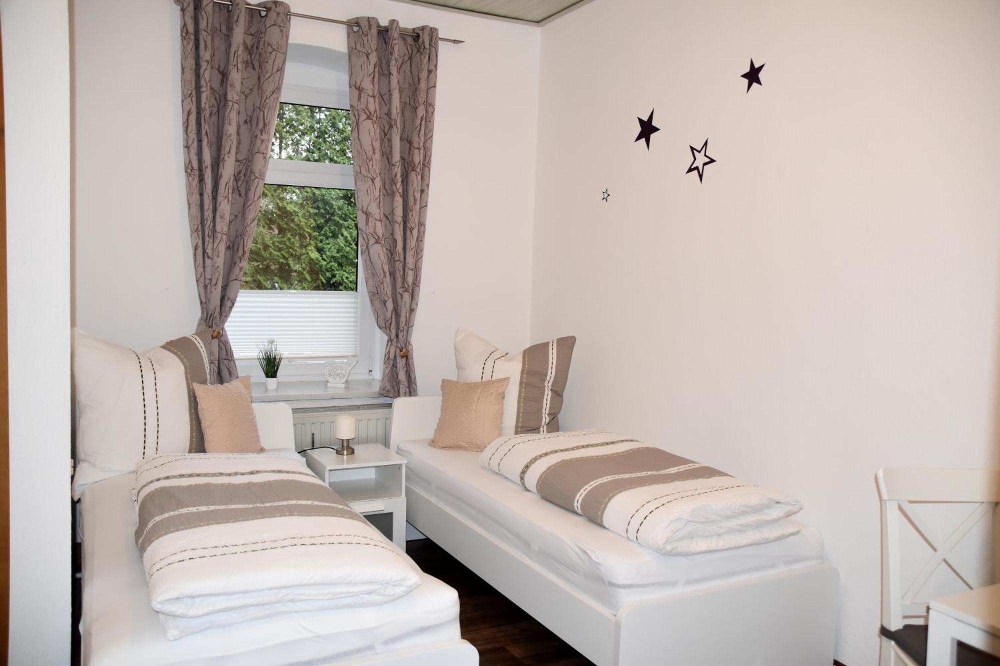 Ferienwohnung Und Pension "Zur Aue" Konigsbruck Buitenkant foto